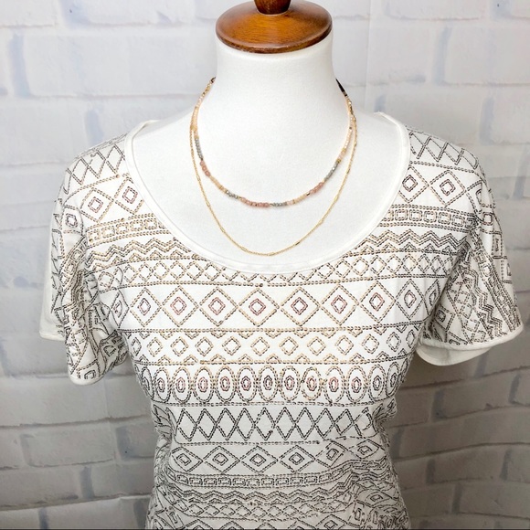 C H I C O S : Metallic Sequin Embellished Tee - Picture 5 of 7